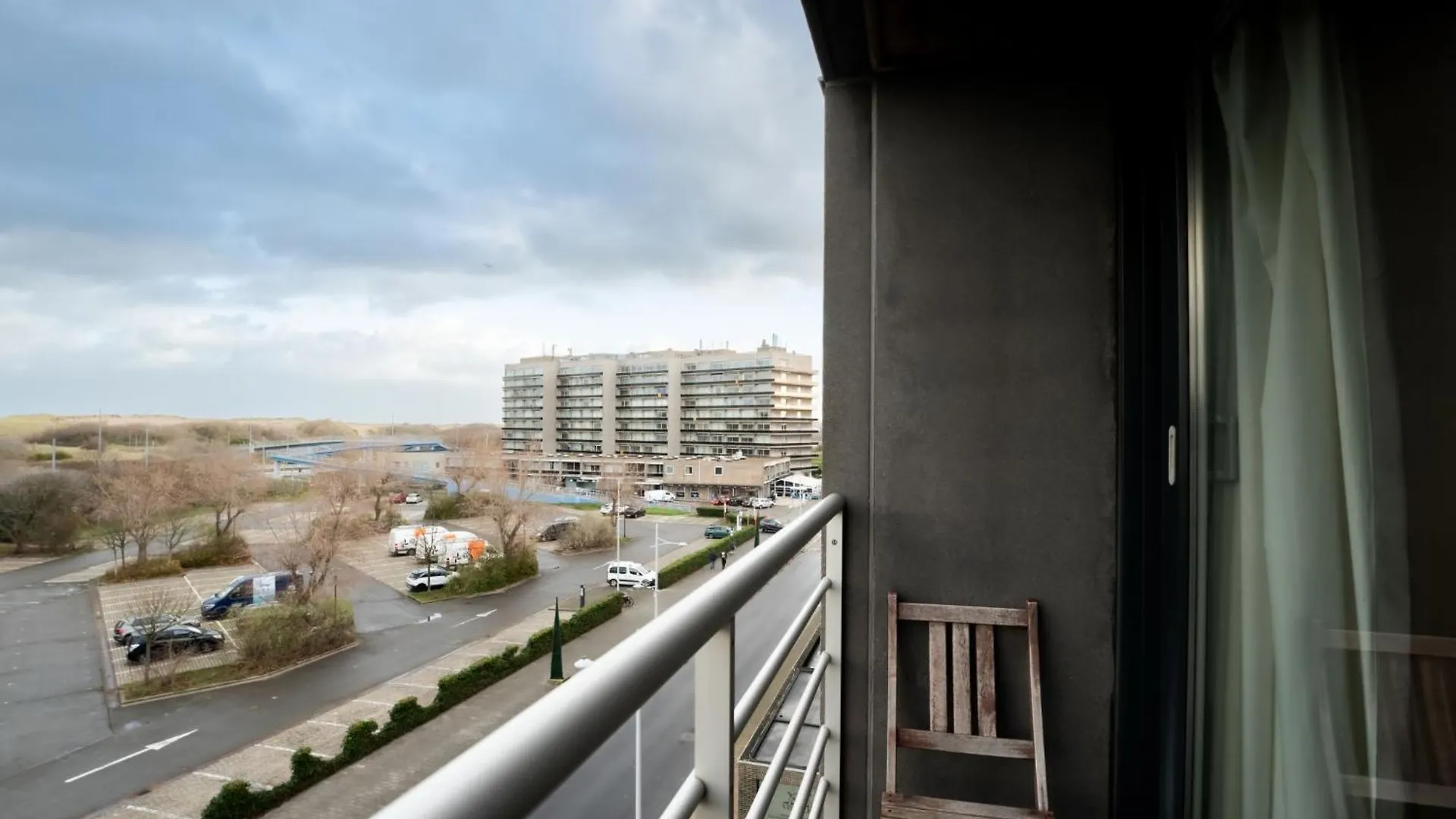 Apartment Residentie Zeeparel By Interhome ブレーデネ
