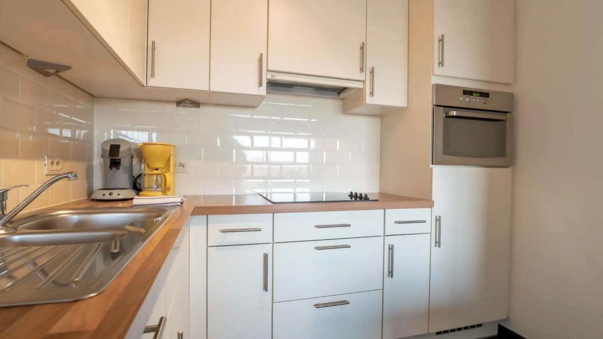 Apartment Residentie Zeeparel By Interhome ブレーデネ ベルギー