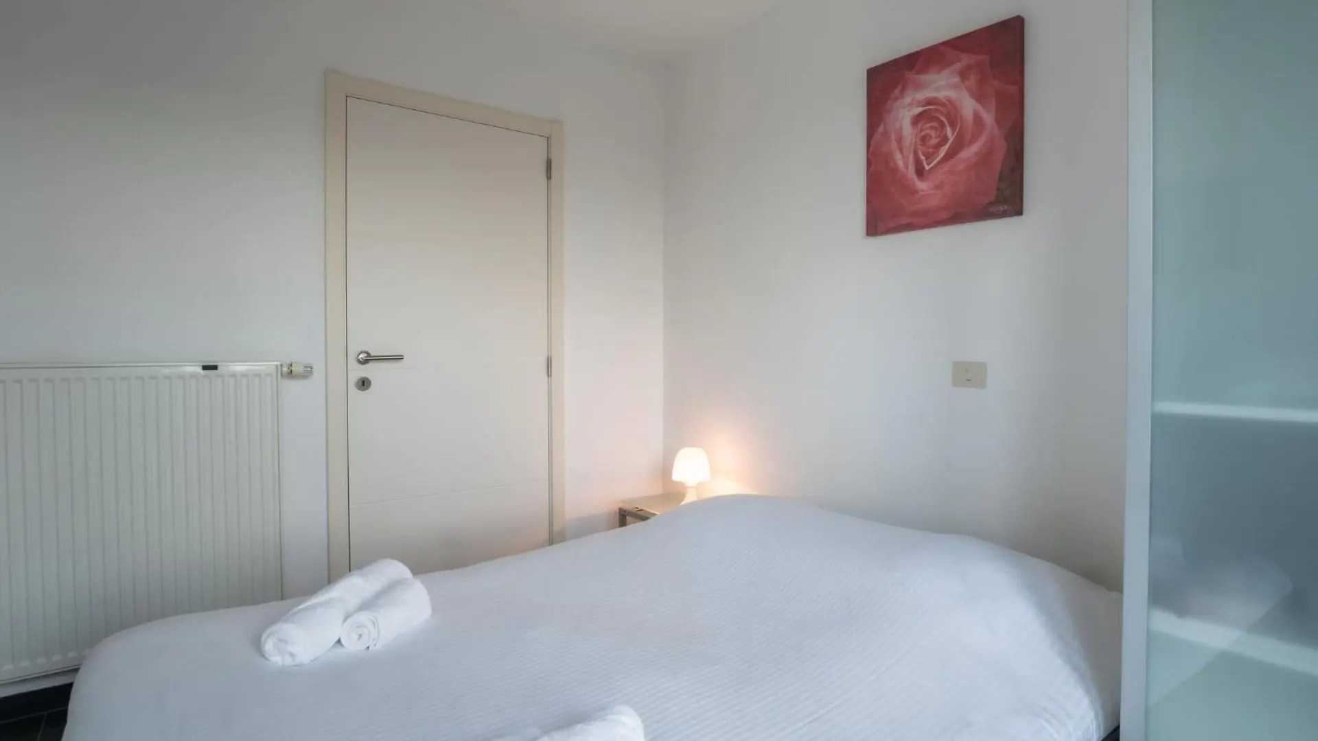 Apartment Residentie Zeeparel By Interhome ブレーデネ