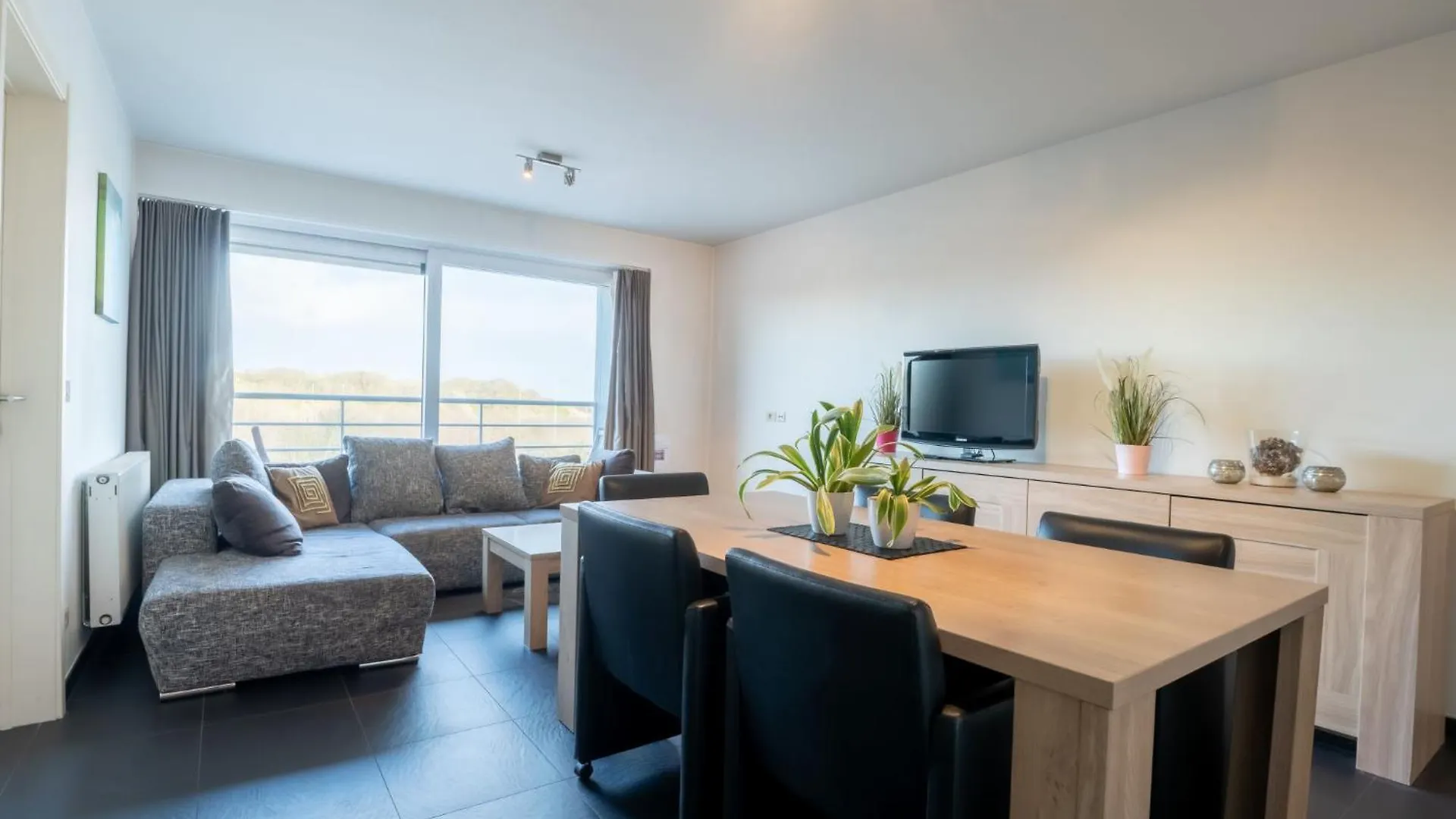 Apartment Residentie Zeeparel By Interhome ブレーデネ